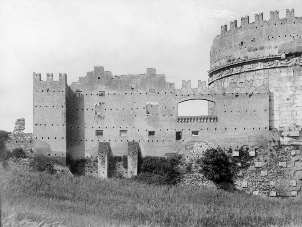 Mausoleo di Cecilia Metella e Castrum Caetani